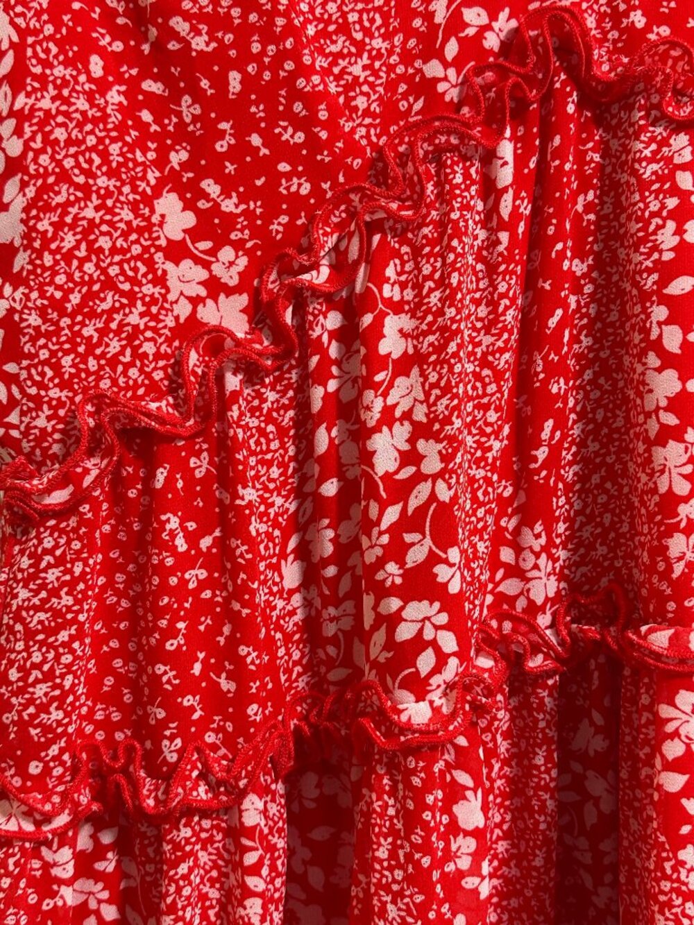In Loom Red Floral V-Neck Tiered Ruffle Cap Sleeve Mini Dress - Size Large - Picture 3 of 12